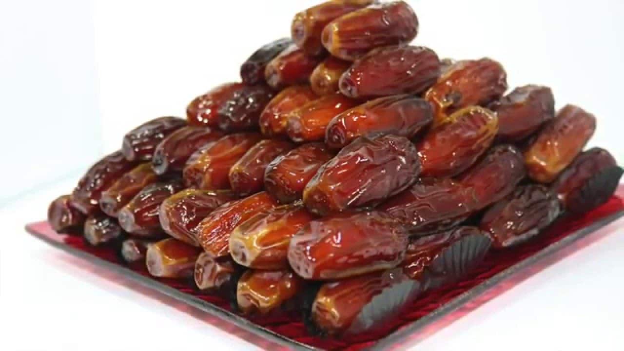 تصویر 1 از قیمت خرید خرما پیارم + فروش ویژه